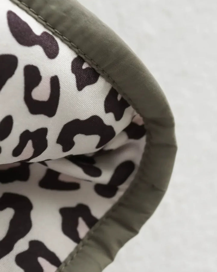 Brigitte Bordeaux | Veste matelassée chaude avec détail léopard